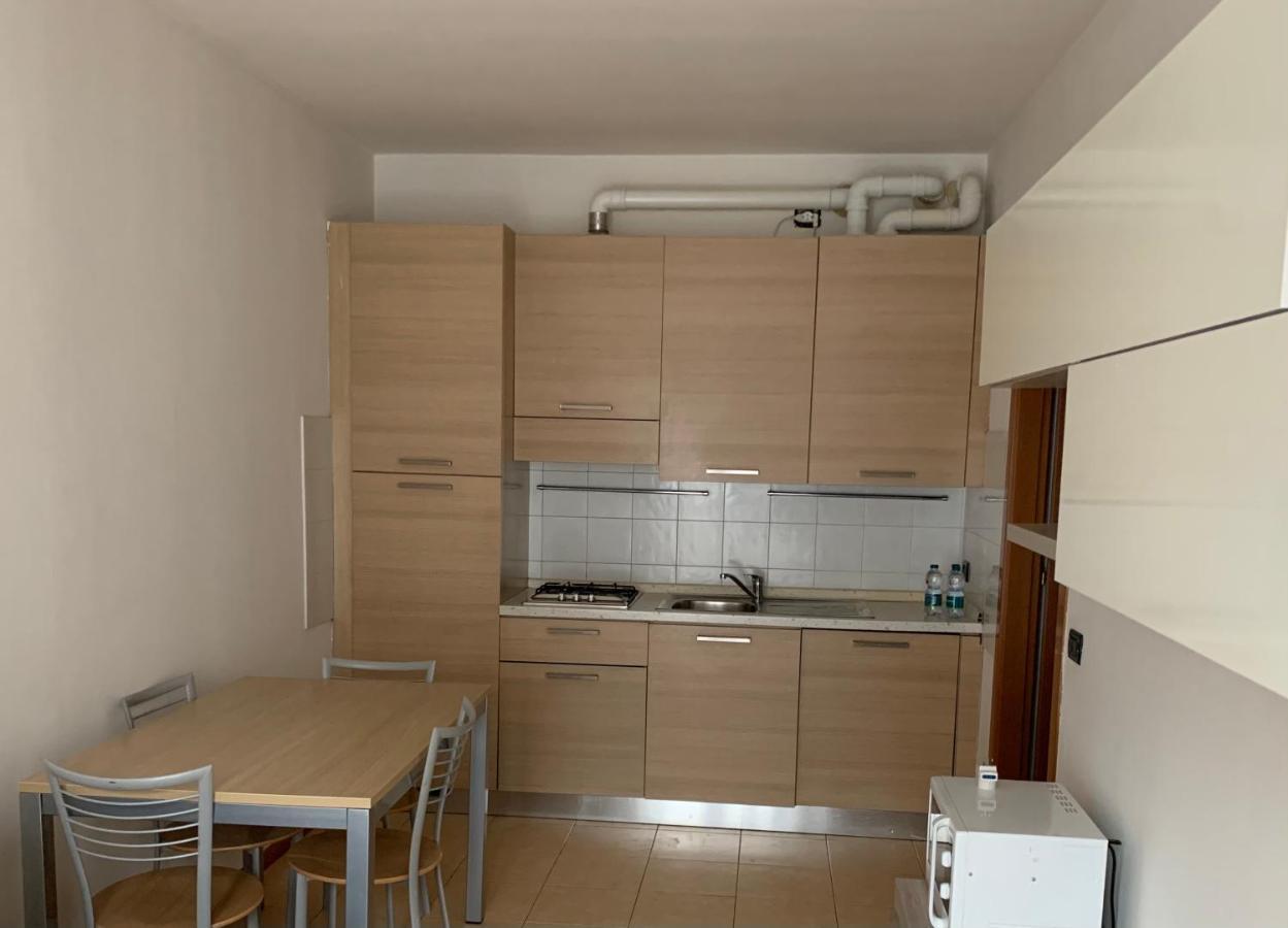 Casa Fiera Apartment เวโรนา ภายนอก รูปภาพ