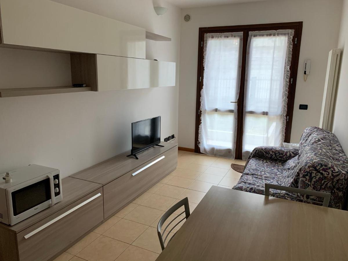 Casa Fiera Apartment เวโรนา ภายนอก รูปภาพ